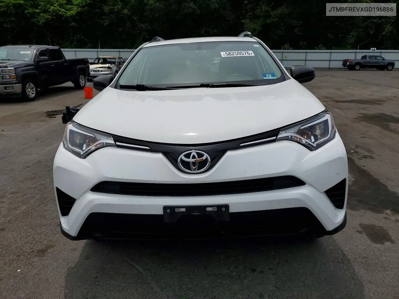 2016 Toyota Rav4 Le VIN: JTMBFREVXGD196886 Lot: 58250576