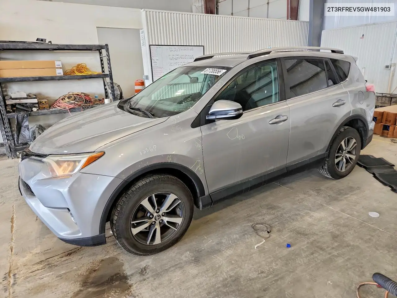 2016 Toyota Rav4 Xle VIN: 2T3RFREV5GW481903 Lot: 61738556