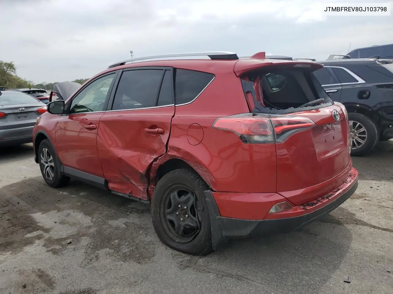 JTMBFREV8GJ103798 2016 Toyota Rav4 Le