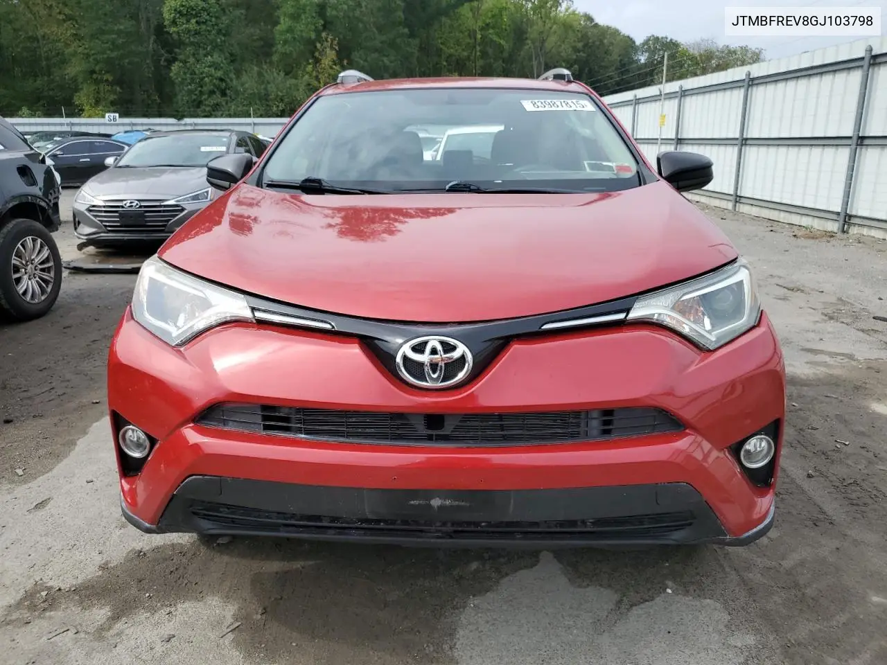 JTMBFREV8GJ103798 2016 Toyota Rav4 Le
