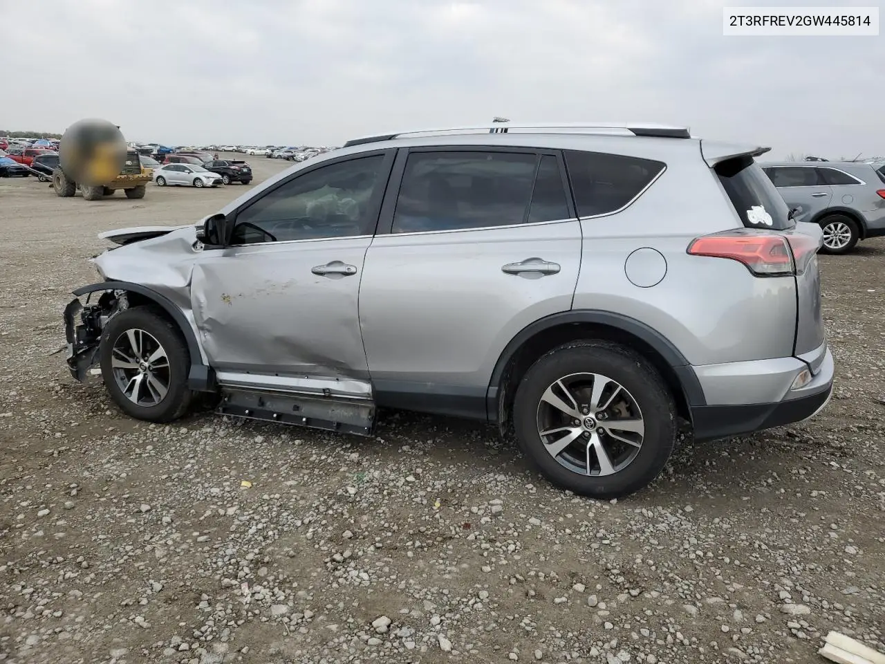 2T3RFREV2GW445814 2016 Toyota Rav4 Xle