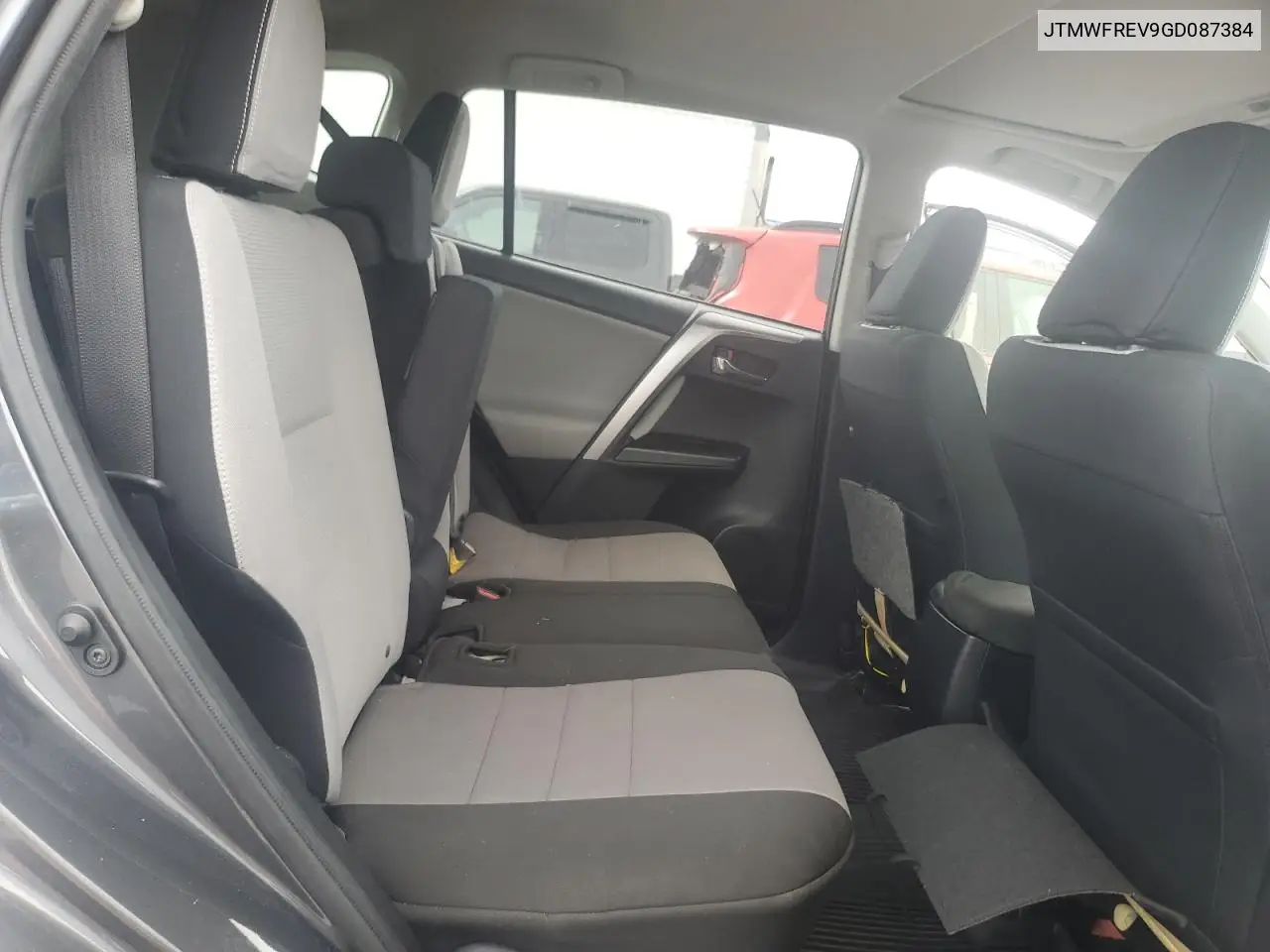 JTMWFREV9GD087384 2016 Toyota Rav4 Xle