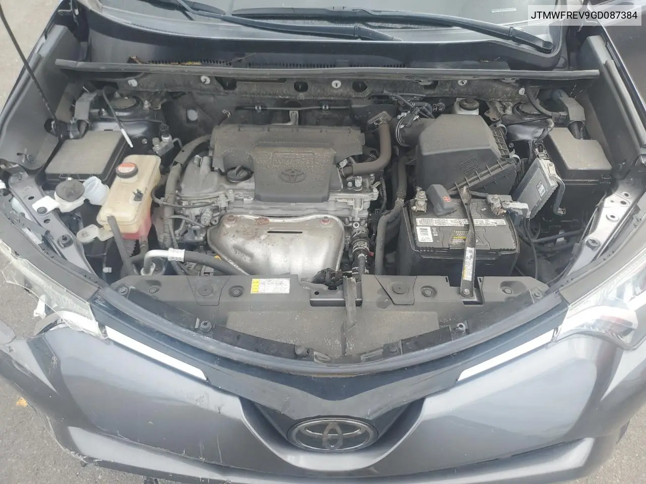 JTMWFREV9GD087384 2016 Toyota Rav4 Xle