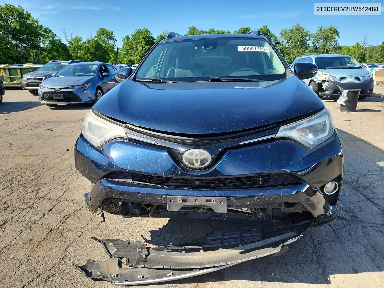 2017 Toyota Rav4 Platinum VIN: 2T3DFREV2HW542488 Lot: 60591986