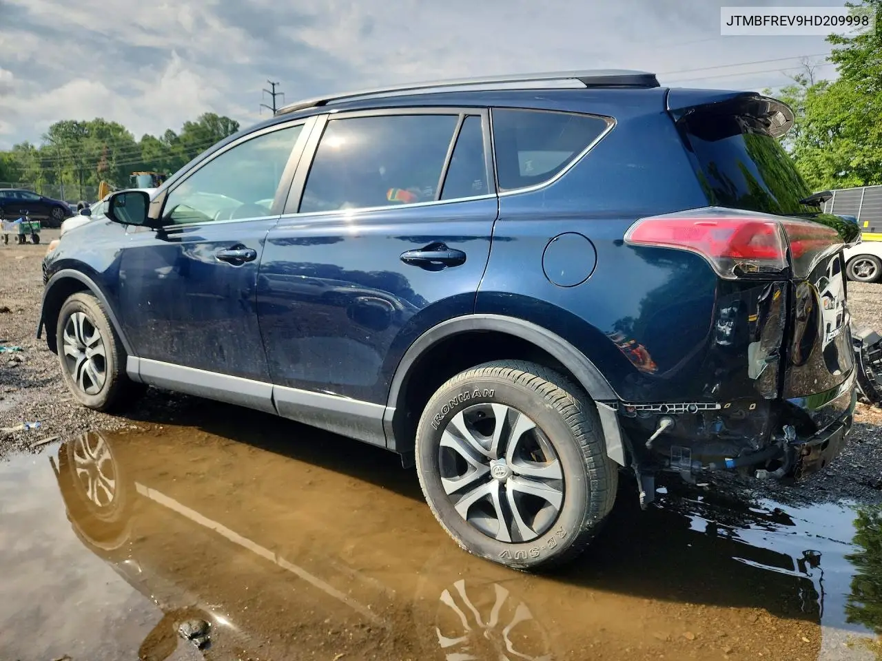 2017 Toyota Rav4 Le VIN: JTMBFREV9HD209998 Lot: 61984746