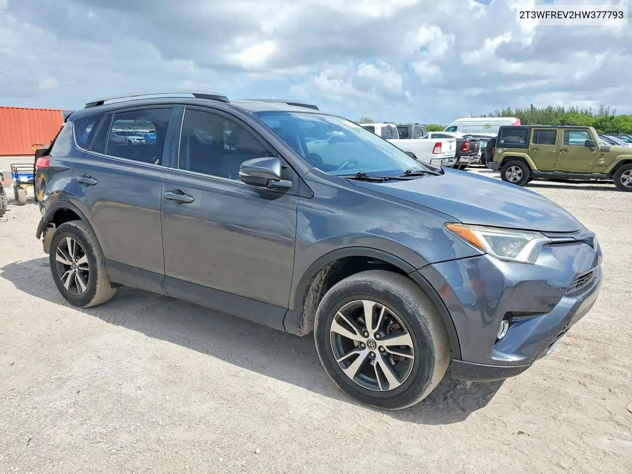 2017 Toyota Rav4 Xle VIN: 2T3WFREV2HW377793 Lot: 62207936