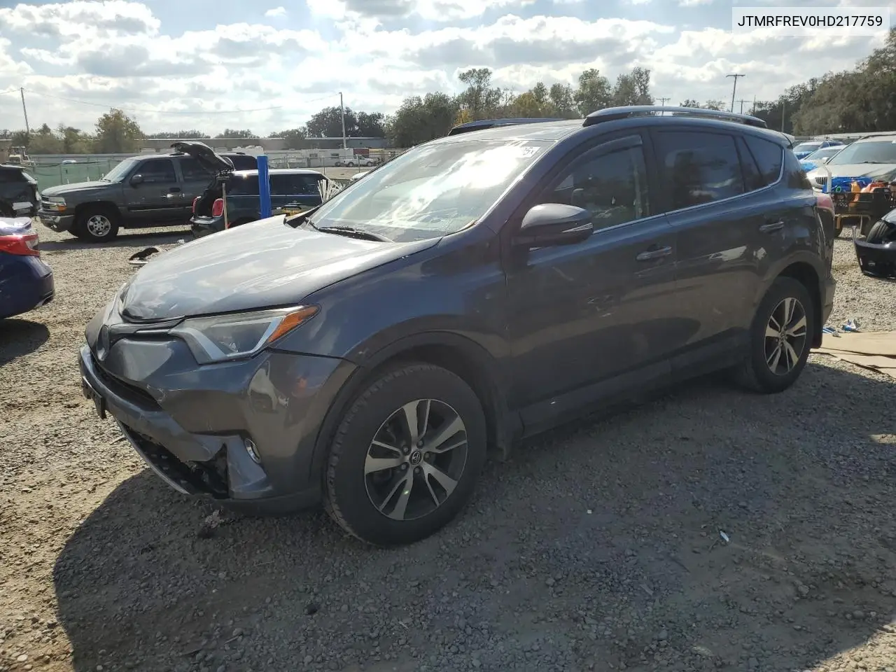 JTMRFREV0HD217759 2017 Toyota Rav4 Xle