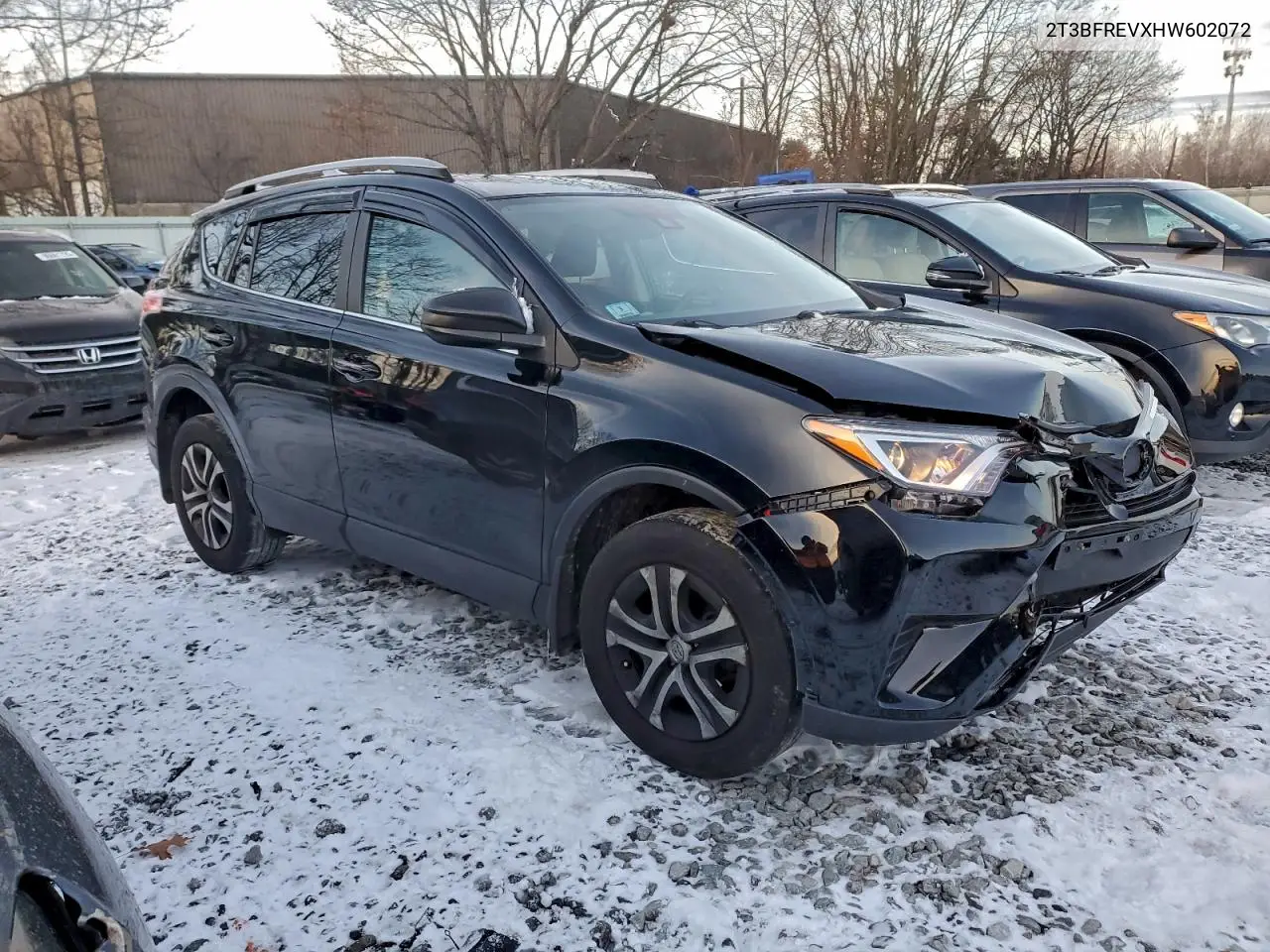 2T3BFREVXHW602072 2017 Toyota Rav4 Le