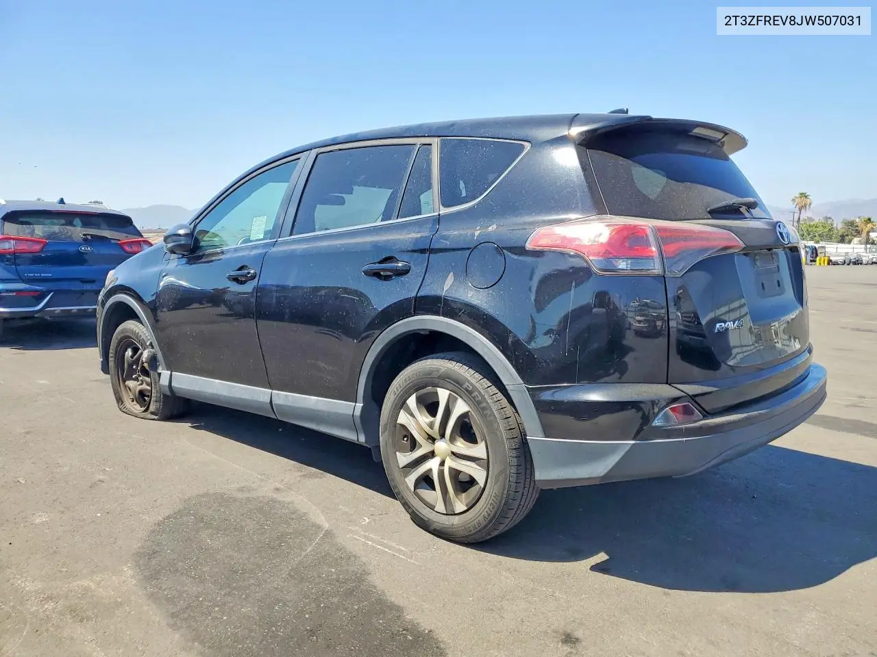 2018 Toyota Rav4 Le VIN: 2T3ZFREV8JW507031 Lot: 58718846