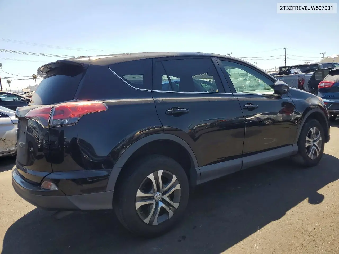 2018 Toyota Rav4 Le VIN: 2T3ZFREV8JW507031 Lot: 58718846