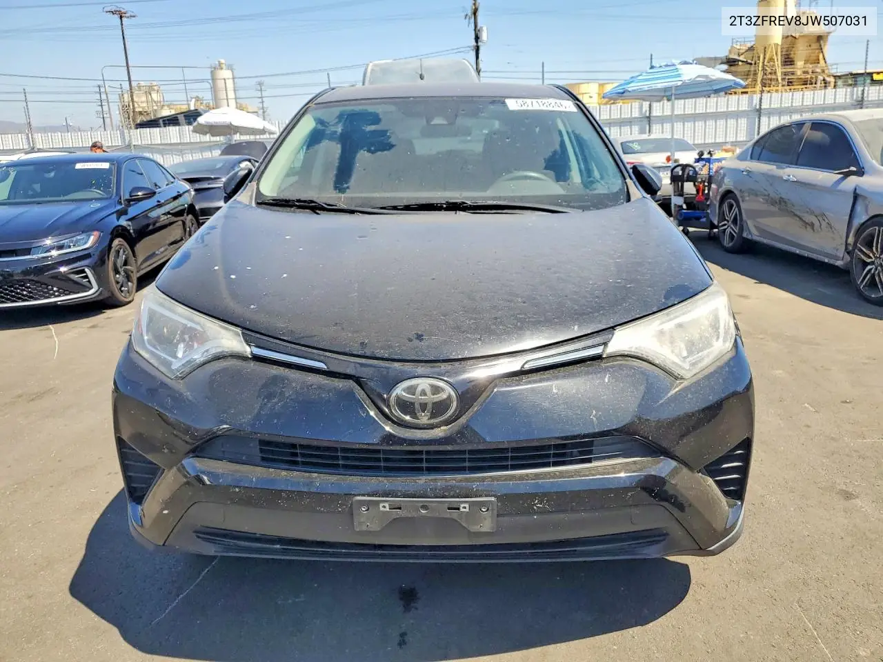 2018 Toyota Rav4 Le VIN: 2T3ZFREV8JW507031 Lot: 58718846