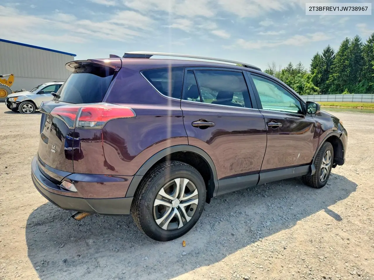 2018 Toyota Rav4 Le VIN: 2T3BFREV1JW738967 Lot: 60014596