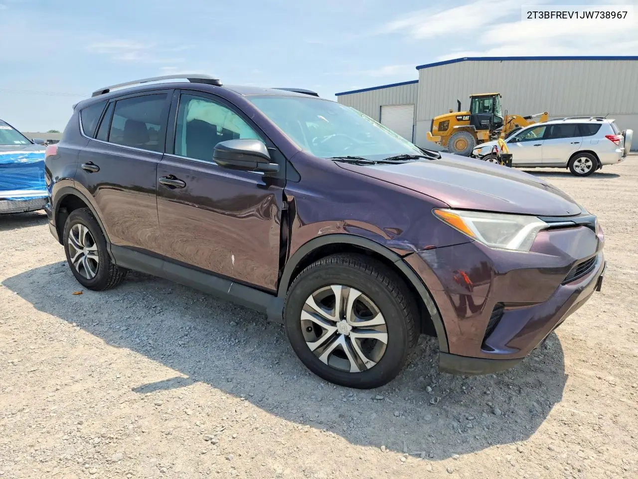 2018 Toyota Rav4 Le VIN: 2T3BFREV1JW738967 Lot: 60014596