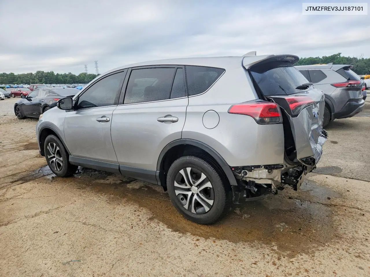 2018 Toyota Rav4 Le VIN: JTMZFREV3JJ187101 Lot: 60784856