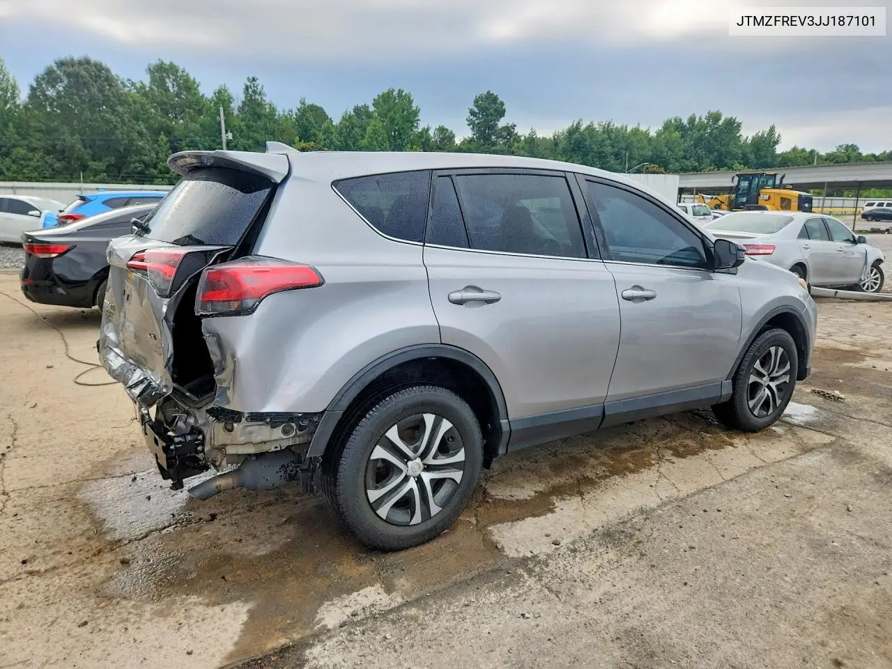 2018 Toyota Rav4 Le VIN: JTMZFREV3JJ187101 Lot: 60784856