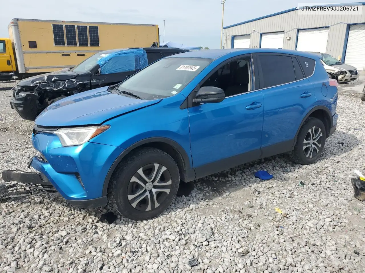 JTMZFREV9JJ206721 2018 Toyota Rav4 Le