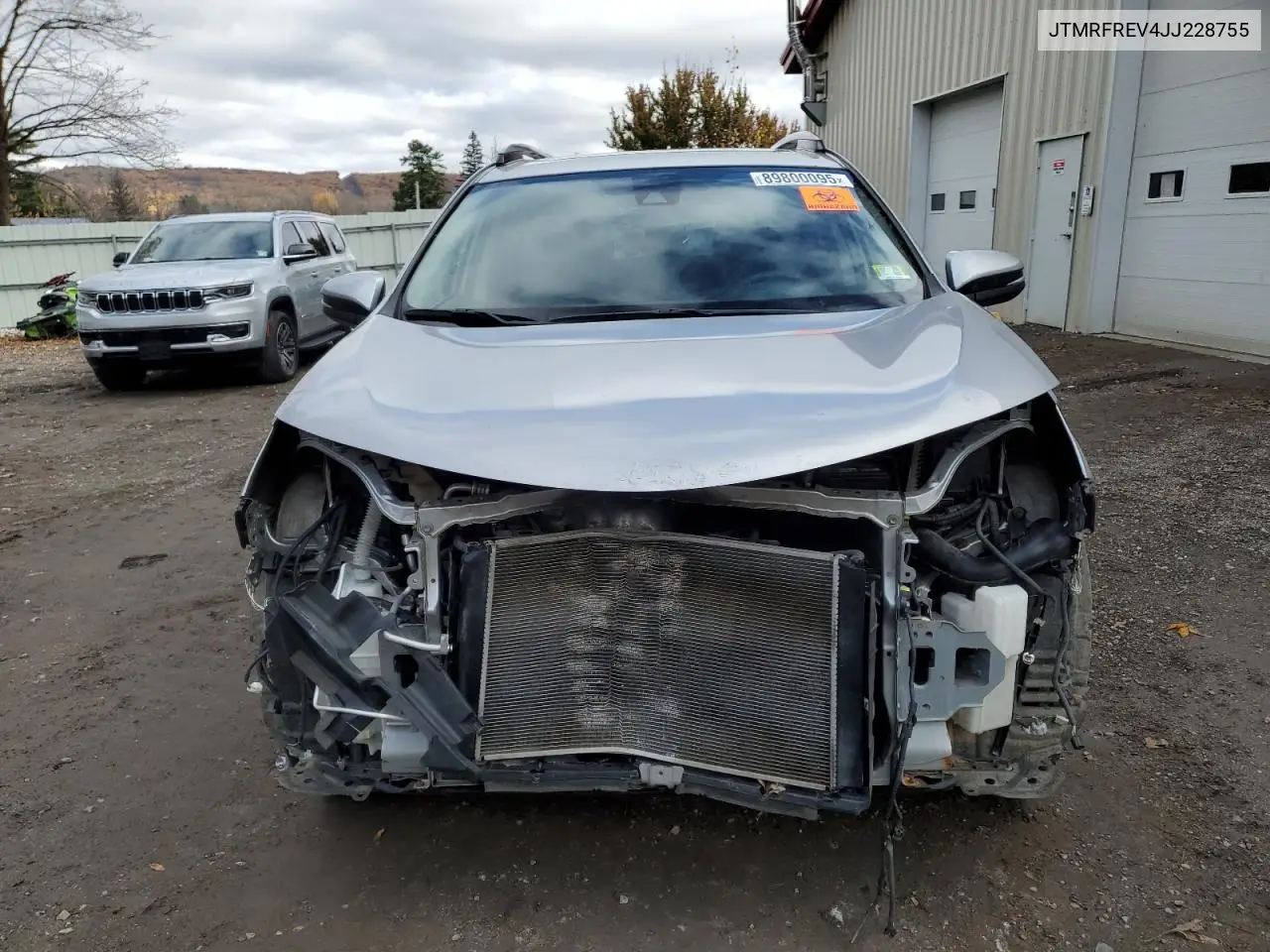 JTMRFREV4JJ228755 2018 Toyota Rav4