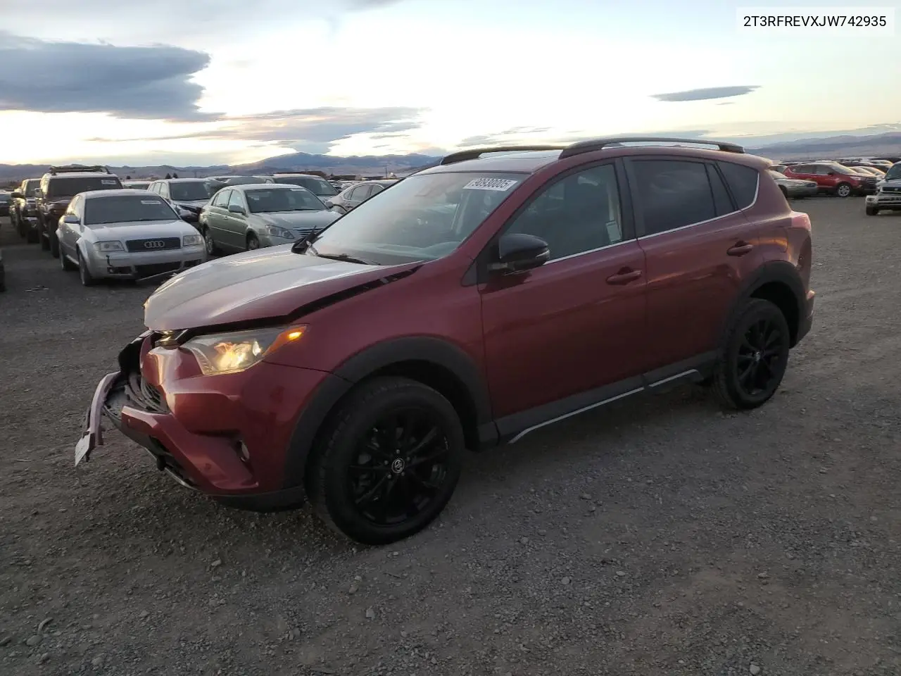 2T3RFREVXJW742935 2018 Toyota Rav4 Adventure