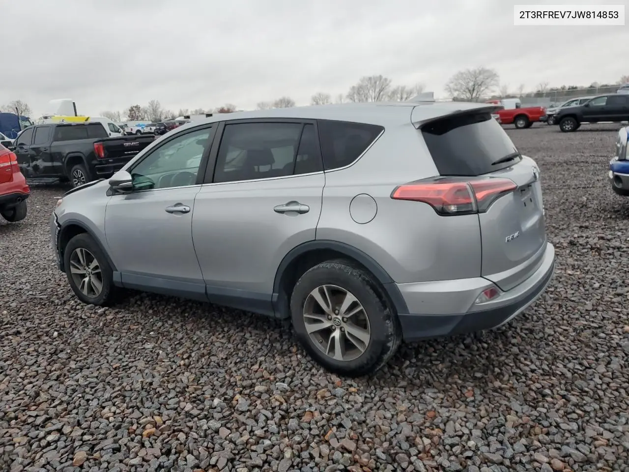 2T3RFREV7JW814853 2018 Toyota Rav4 Adventure