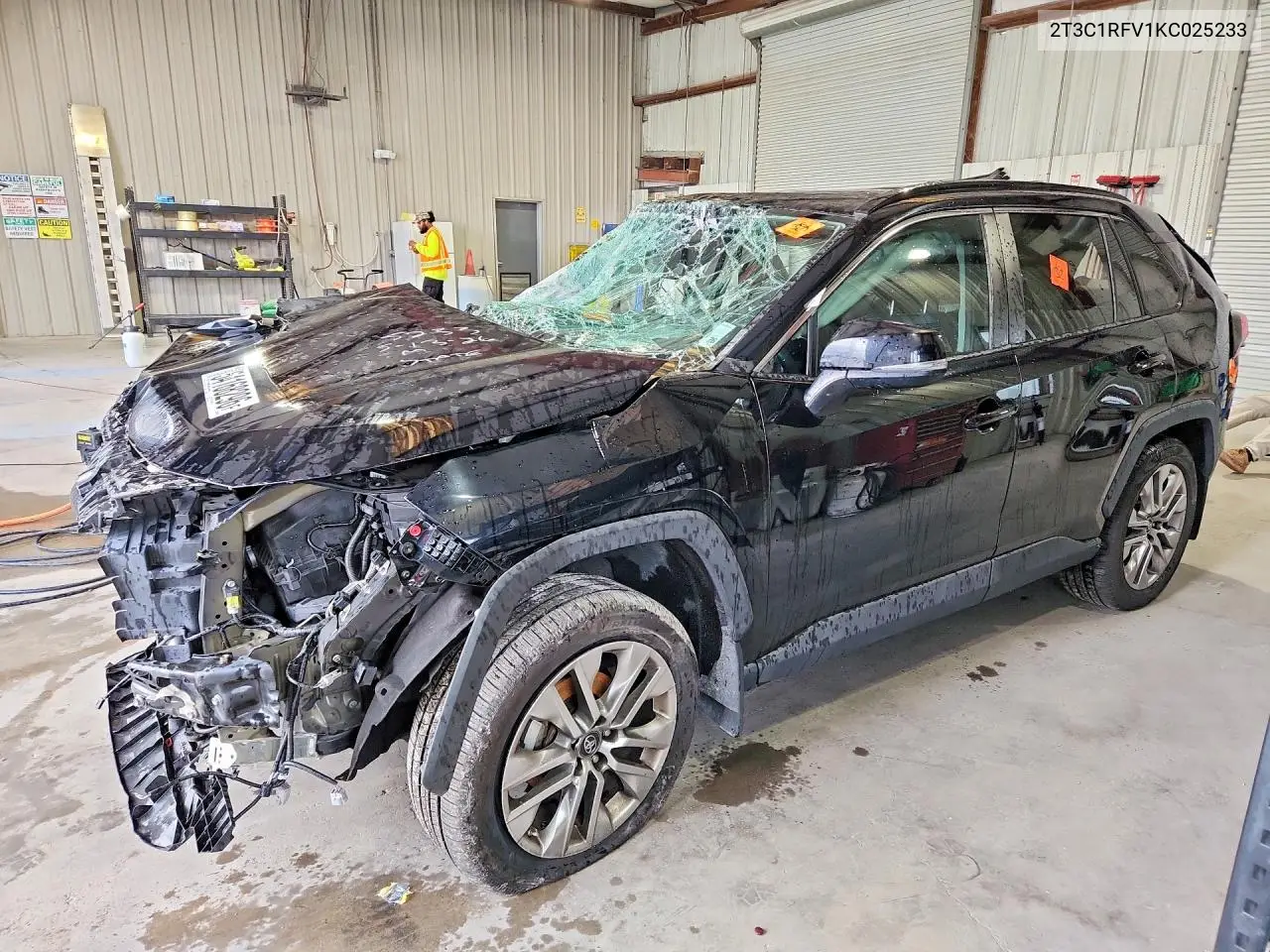 2019 Toyota Rav4 Xle Premium VIN: 2T3C1RFV1KC025233 Lot: 54168296