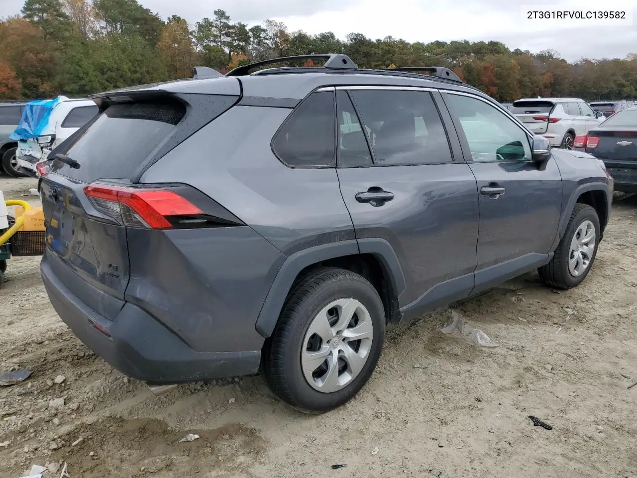 2T3G1RFV0LC139582 2020 Toyota Rav4 Le