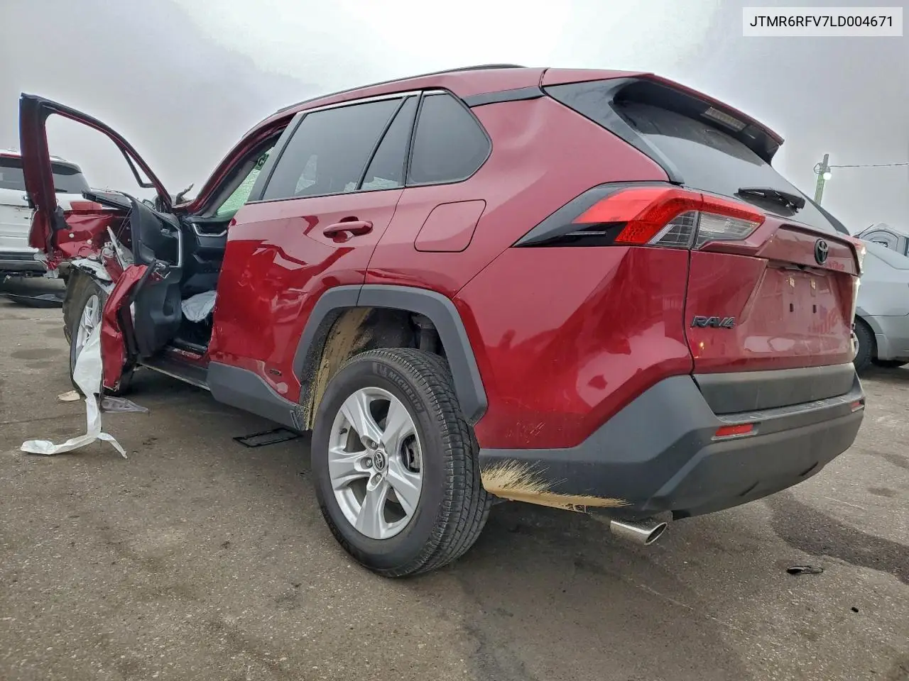 JTMR6RFV7LD004671 2020 Toyota Rav4 Xle