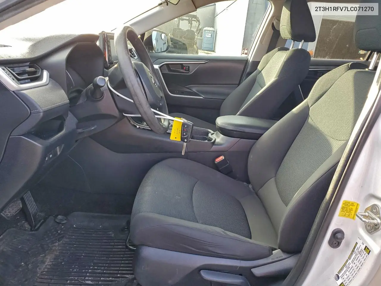 2T3H1RFV7LC071270 2020 Toyota Rav4 Le