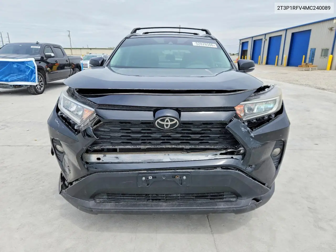 2T3P1RFV4MC240089 2021 Toyota Rav4 Xle