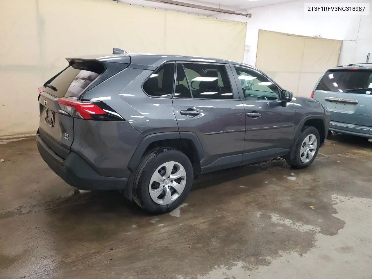2T3F1RFV3NC318987 2022 Toyota Rav4 Le