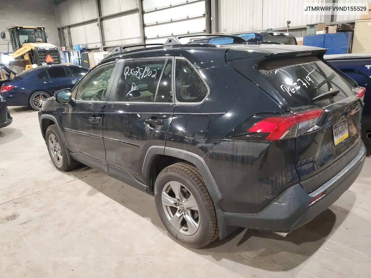 JTMRWRFV9ND155529 2022 Toyota Rav4 Xle