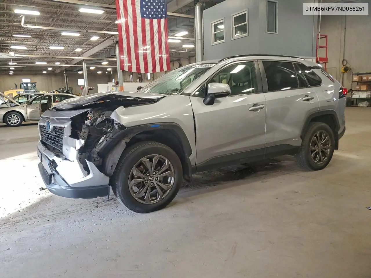 JTMB6RFV7ND058251 2022 Toyota Rav4 Xle Premium