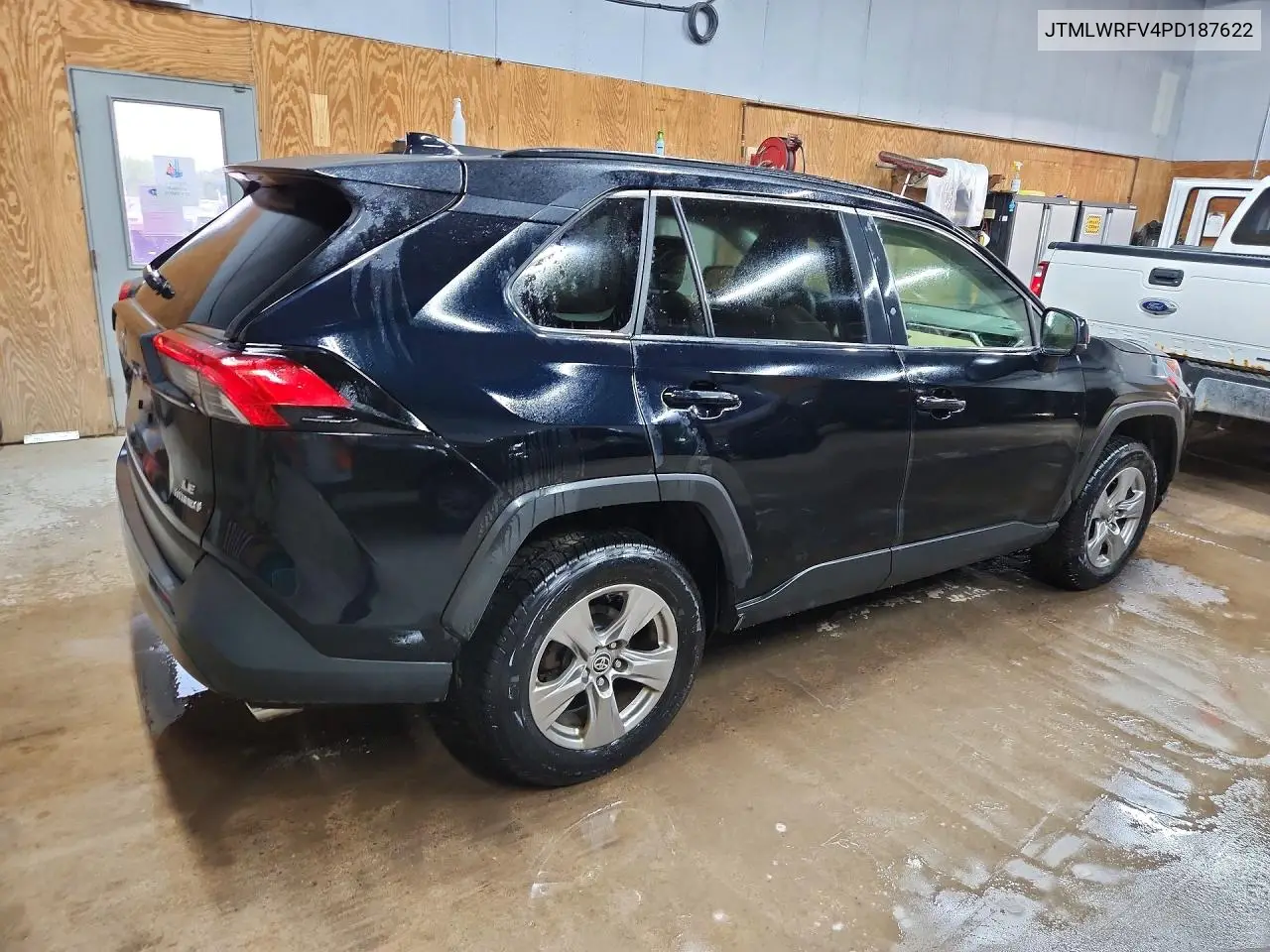 2023 Toyota Rav4 Le VIN: JTMLWRFV4PD187622 Lot: 60408636