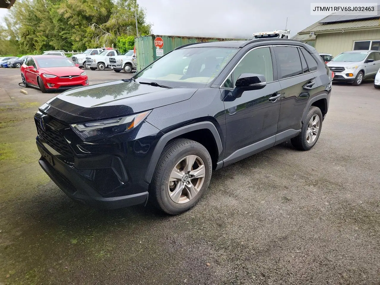 2025 Toyota Rav4 Xle VIN: JTMW1RFV6SJ032463 Lot: 61796126