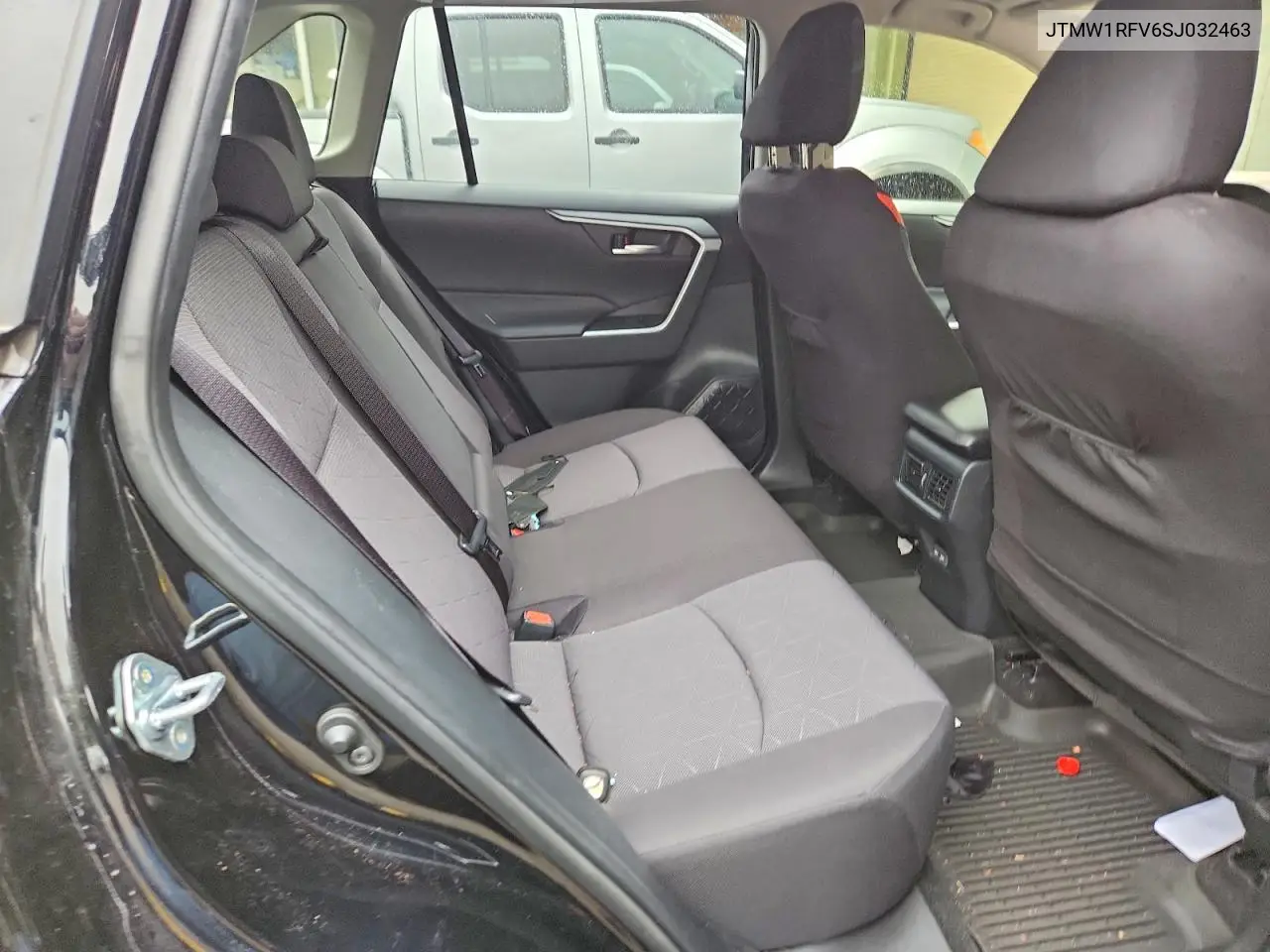 2025 Toyota Rav4 Xle VIN: JTMW1RFV6SJ032463 Lot: 61796126