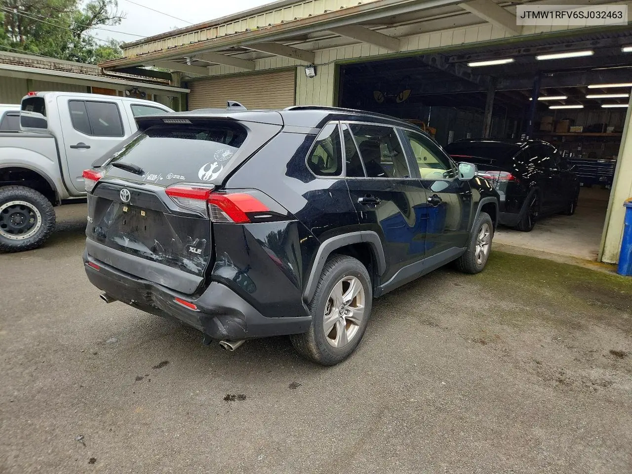 2025 Toyota Rav4 Xle VIN: JTMW1RFV6SJ032463 Lot: 61796126