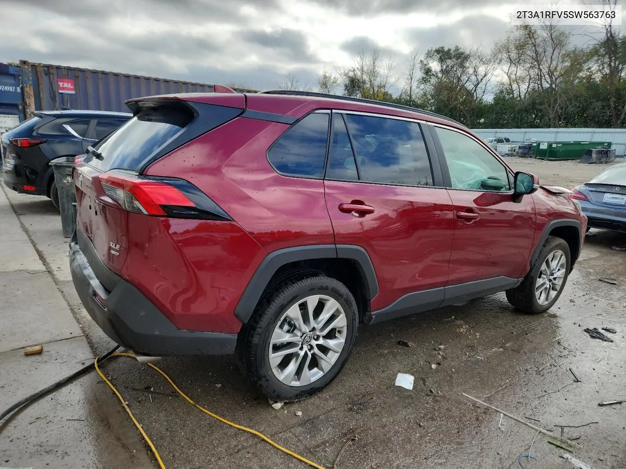 2T3A1RFV5SW563763 2025 Toyota Rav4 Xle Premium