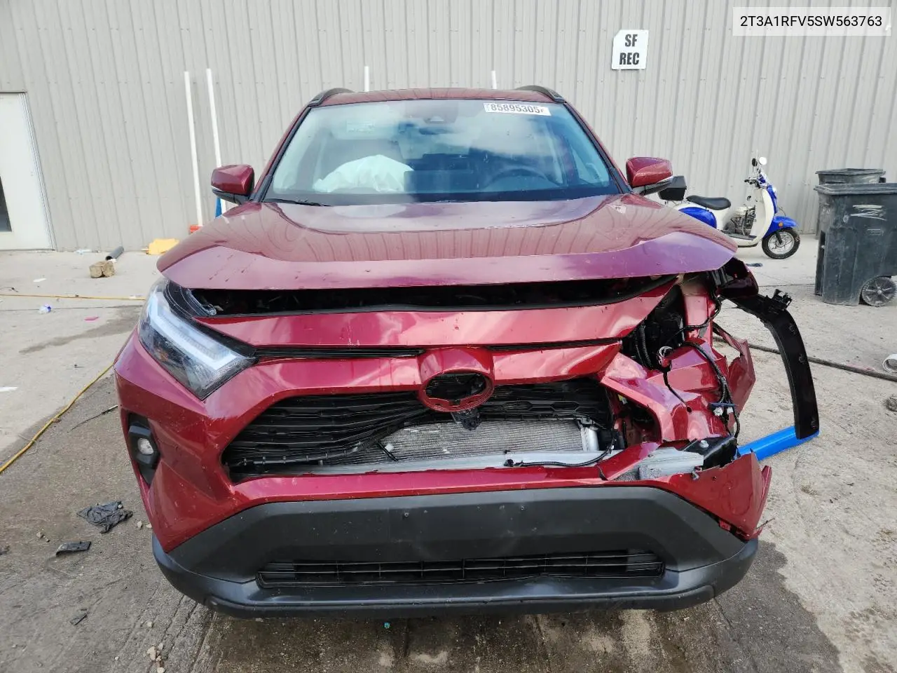 2T3A1RFV5SW563763 2025 Toyota Rav4 Xle Premium