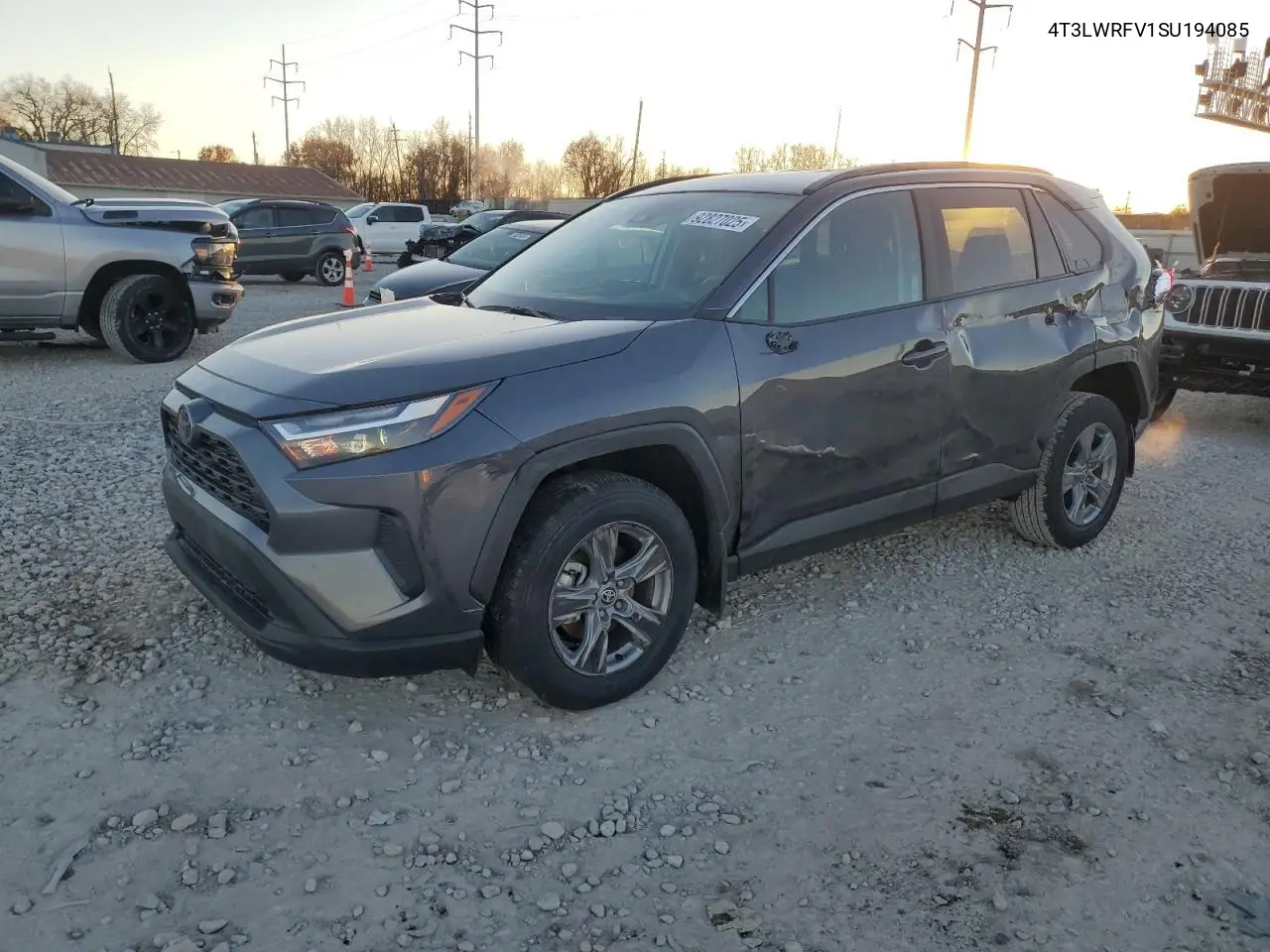 4T3LWRFV1SU194085 2025 Toyota Rav4 Le
