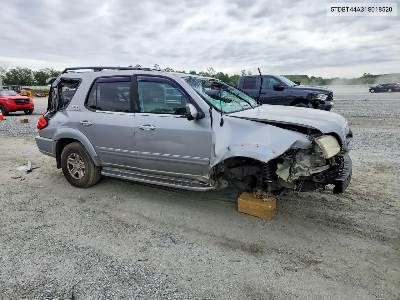 2001 Toyota Sequoia Sr5 VIN: 5TDBT44A31S018520 Lot: 57224816
