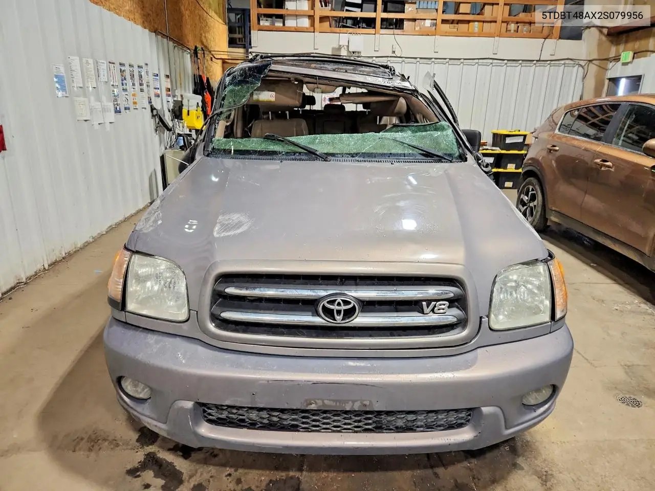 2002 Toyota Sequoia Limited VIN: 5TDBT48AX2S079956 Lot: 58628856