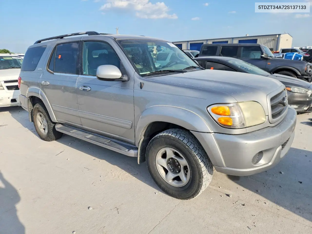 2002 Toyota Sequoia Sr5 VIN: 5TDZT34A72S137133 Lot: 60371946