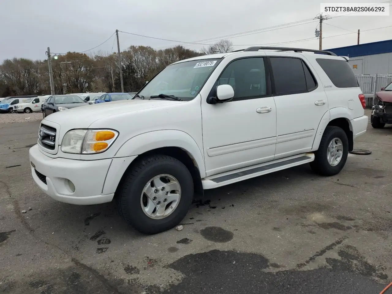 5TDZT38A82S066292 2002 Toyota Sequoia Limited