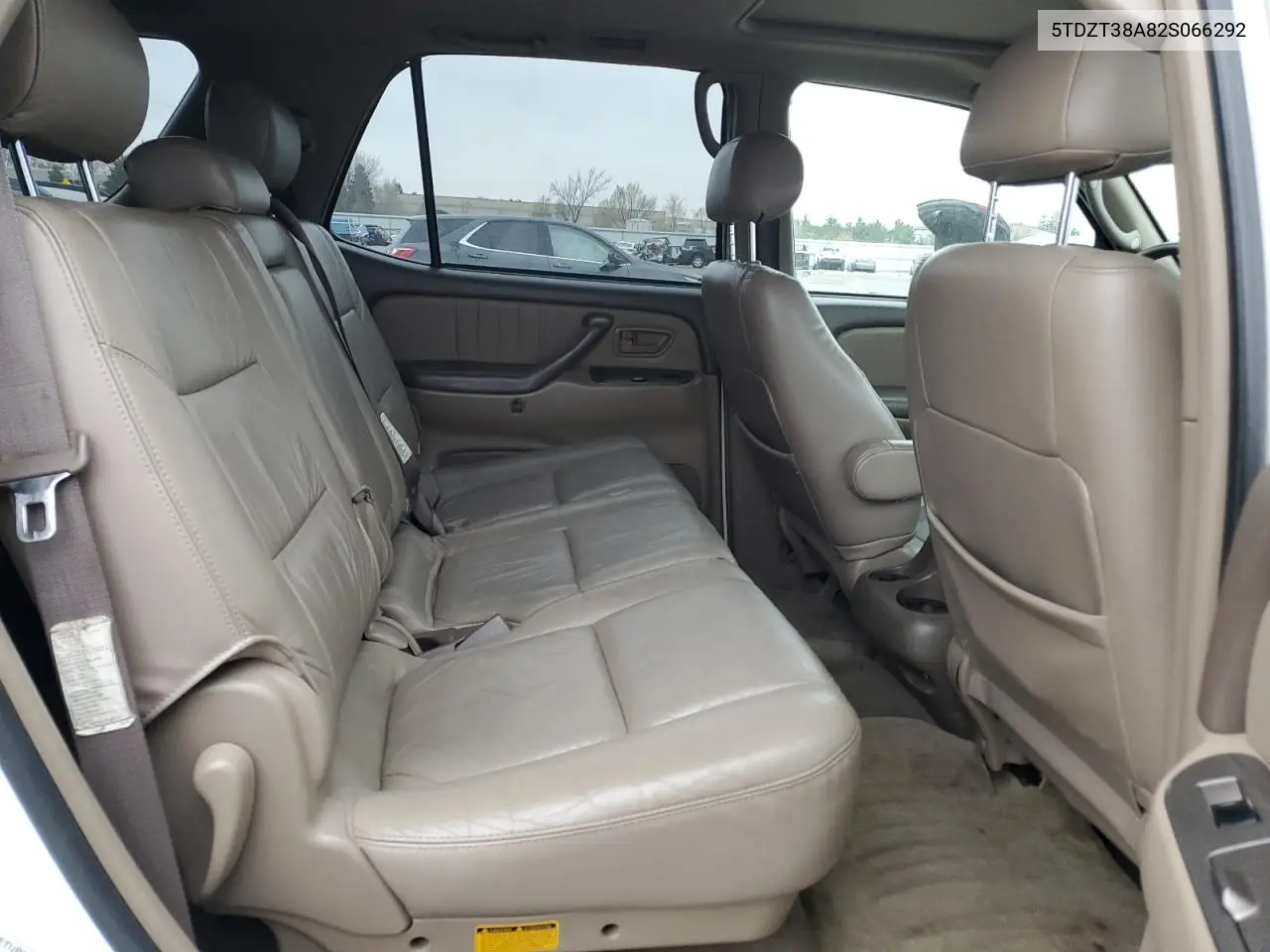 5TDZT38A82S066292 2002 Toyota Sequoia Limited