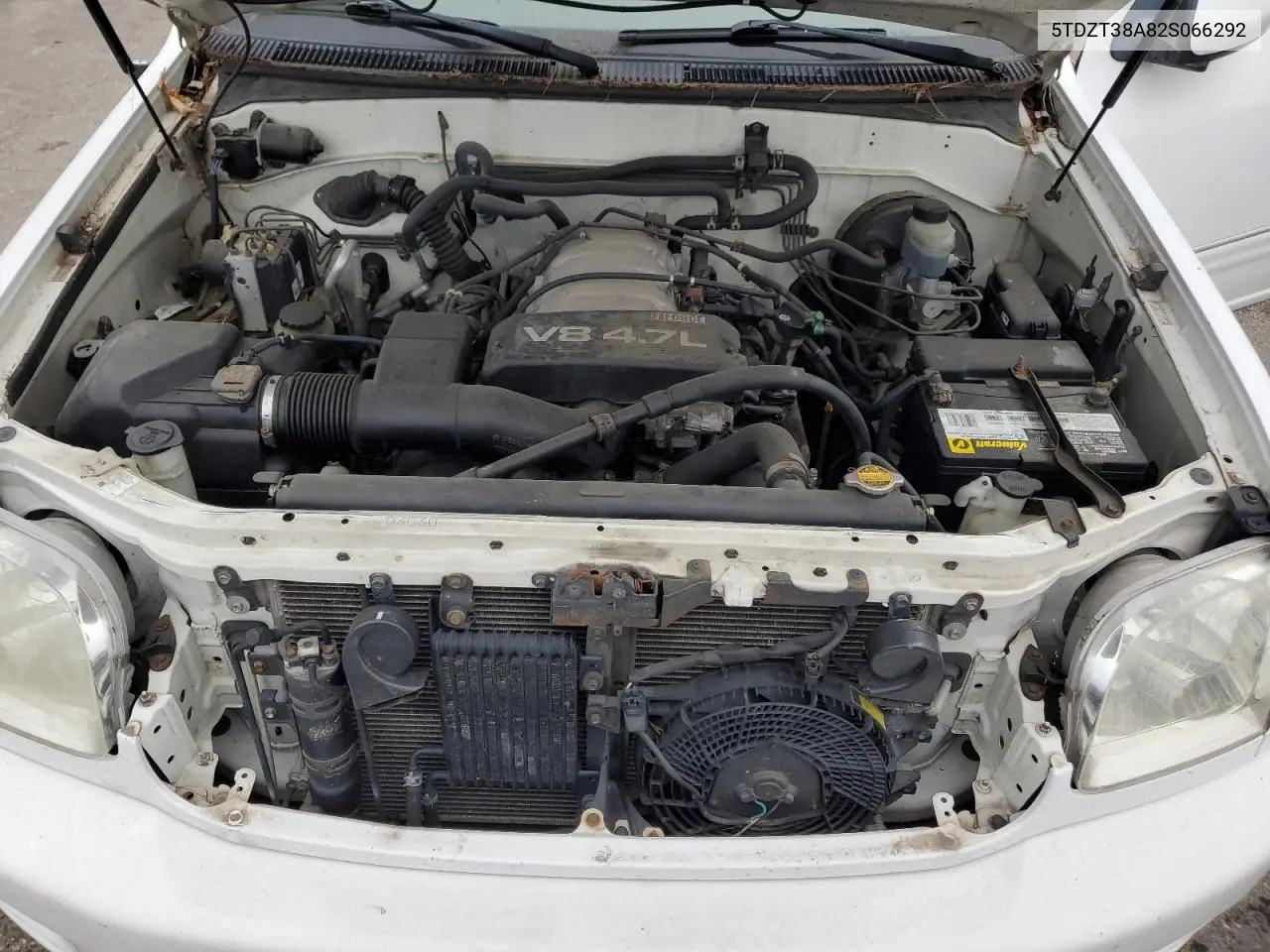 5TDZT38A82S066292 2002 Toyota Sequoia Limited