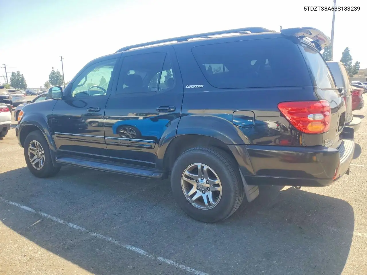 2003 Toyota Sequoia Limited VIN: 5TDZT38A63S183239 Lot: 61322326