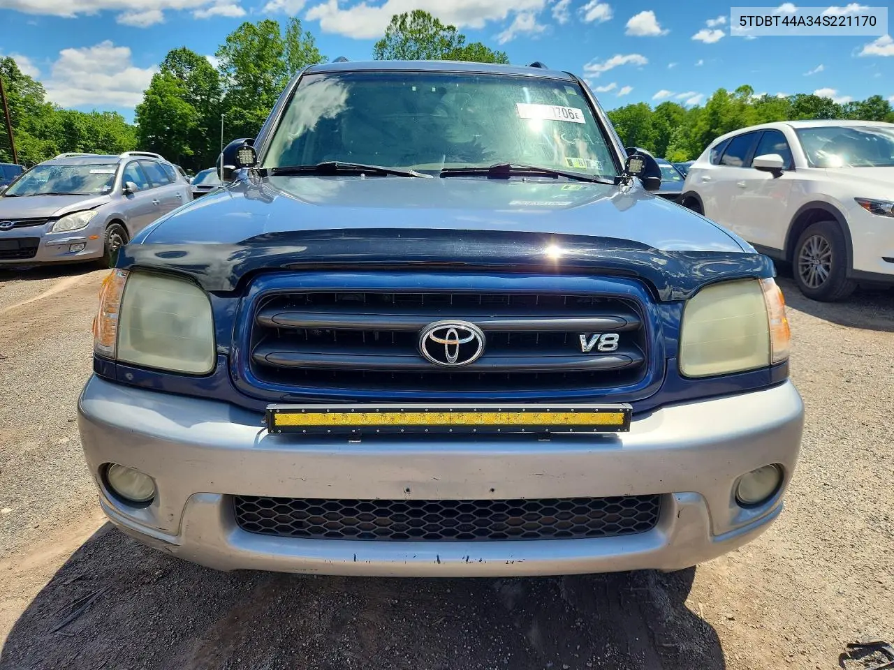 2004 Toyota Sequoia Sr5 VIN: 5TDBT44A34S221170 Lot: 56820706