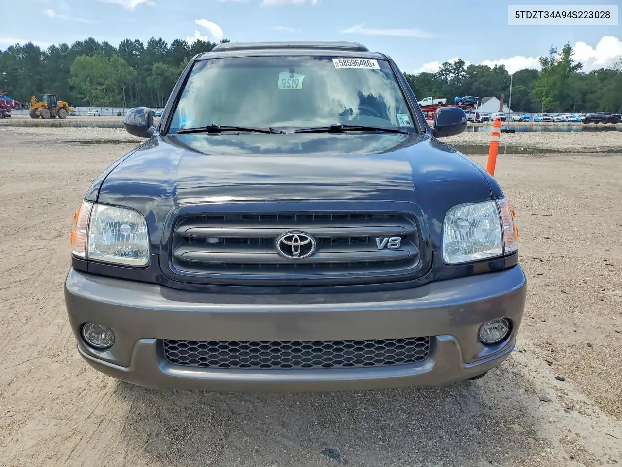 2004 Toyota Sequoia Sr5 VIN: 5TDZT34A94S223028 Lot: 58596486