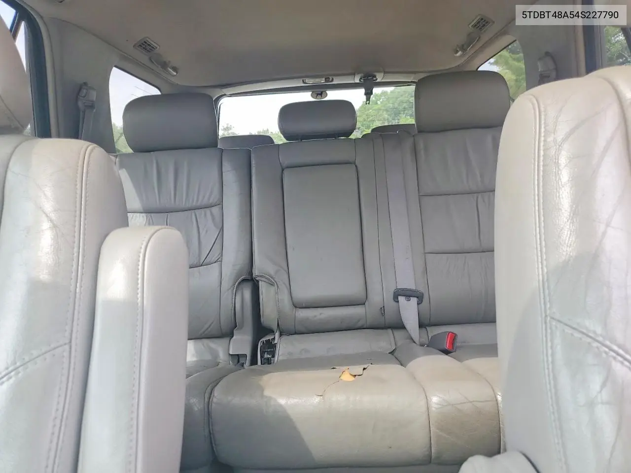 2004 Toyota Sequoia Limited VIN: 5TDBT48A54S227790 Lot: 59129406