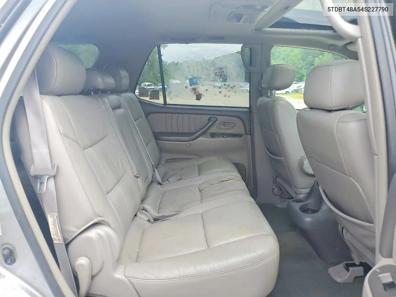 2004 Toyota Sequoia Limited VIN: 5TDBT48A54S227790 Lot: 59129406