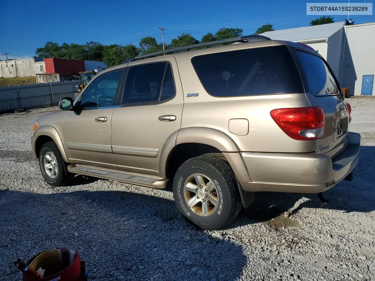 2005 Toyota Sequoia Sr5 VIN: 5TDBT44A15S238289 Lot: 58583166